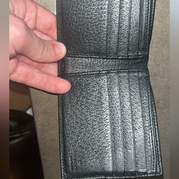 Used gucci wallet - Picture 4 of 5